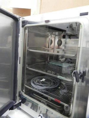 Used THERMO _UNKNOWN_ Incubators California US | Biotech Equipment Sales #1464462