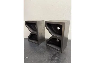 Used _UNKNOWN_ _UNKNOWN_ V-Blocks California US | KD Auctions #1359425