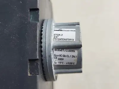 NEW CROUSE-HINDS GHG432 DRT01501