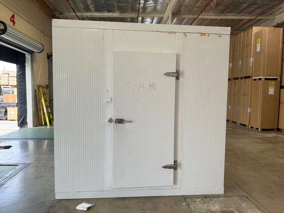 171-0322 8x10x8 Walk In Refrigerator Freezer Cooler Box