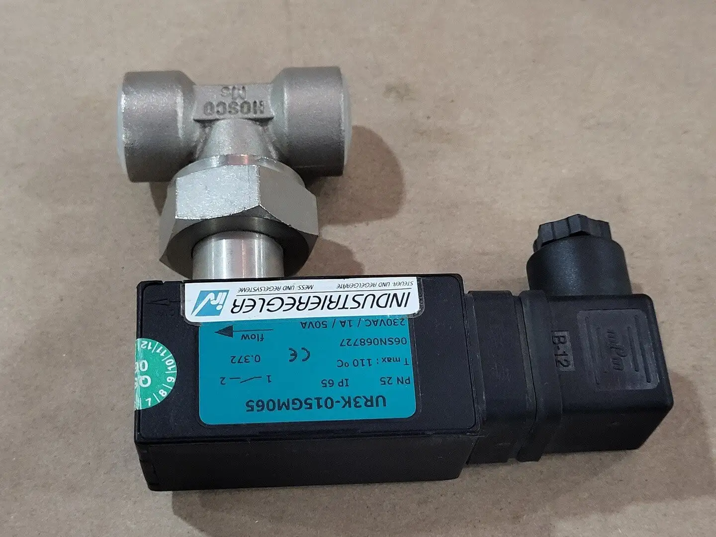 NEW INDUSTRIEREGLER UR3K-015GM065