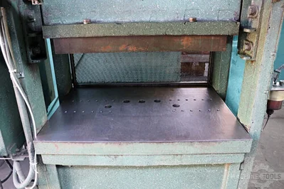 USED 1979 ROUSSELLE 8SS40