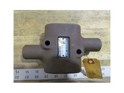 Char-Lynn 603 2004 001 Relief Valve