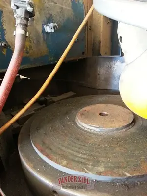 Cincinnati Milacron/Heald Model 261-16 16" Rotary Grinder