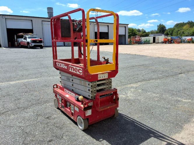 Used 2018 1330SE MEC Scissor Lifters North Carolina US | Stack Equipment #1418889