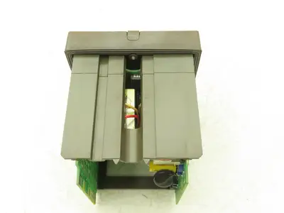 Honeywell UDC2000 Mini-Pro Temperature Controller 120VAC DC200H-0-000-10000-0