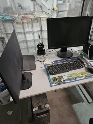 USED HOSOKAWA TWO-STAGE PLASTIC SHREDDING AND GRANULATION SYSTEM