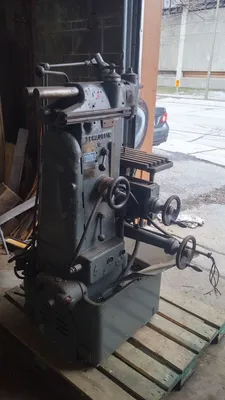 Used Schaublin 13 Universal Mills Quebec CA | Machineco #1262937