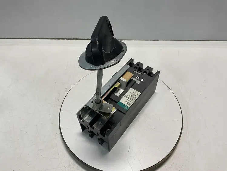 Used GENERAL ELECTRIC TFJ236150WL Circuit Breakers Michigan US | Ideal Machinery #692851