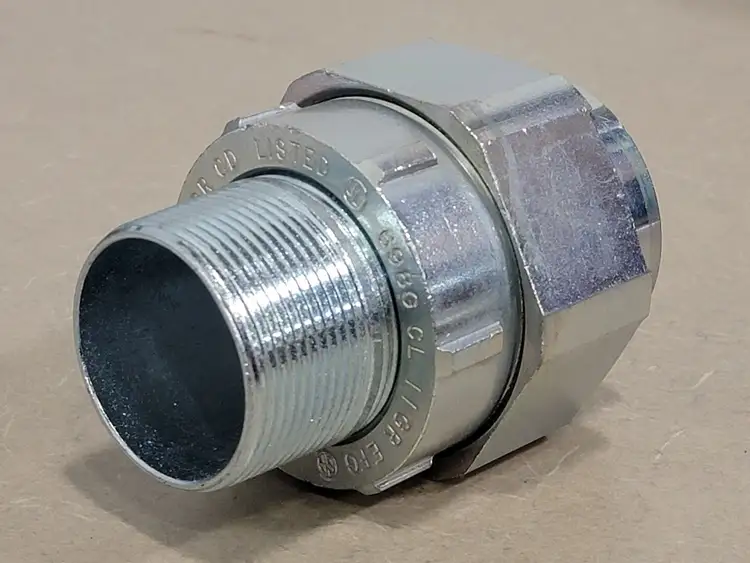 Used CROUSE-HINDS UNF-UNY 5 Cable & Wire British Columbia CA | Lenmark #252896