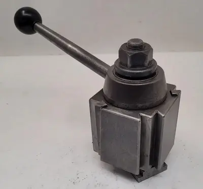 Used _UNKNOWN_ _UNKNOWN_ Tool Posts Kentucky US | Aucto #1510851