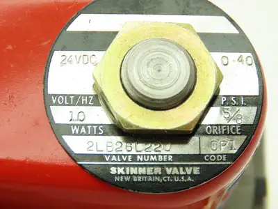 Lancer 2LB26L220 2-Way Skinner Solenoid Valve 1/2" NPT N.C. 0-40psi MISSING COIL