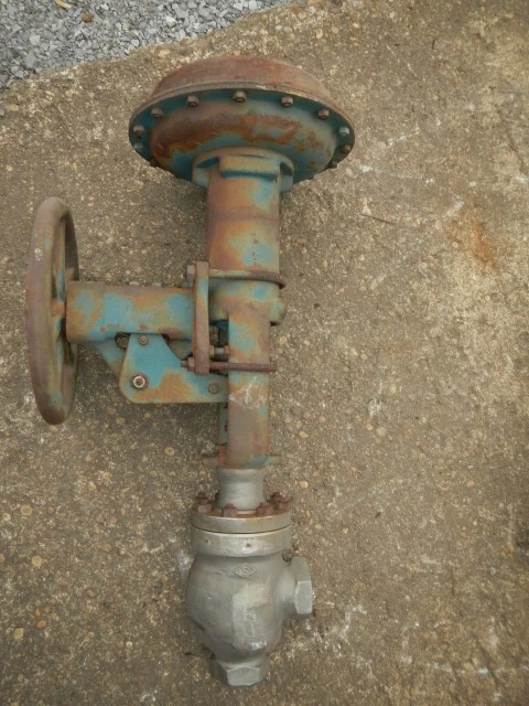 Fisher 1 1/2" 600 Class 316 Stainless Steel Control Valve