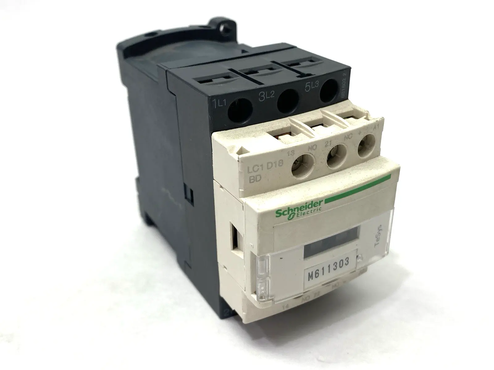 Used Schneider Electric TeSys Deca IEC Contactor 3-Phase 24VDC Coil 18A PLC Contactors Michigan US | Maverick Industrial Sales #1401817