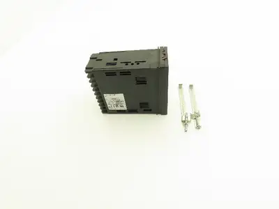 Shinko JCR-33A-R/M Temperature Control 120/240VAC 3A 8VA