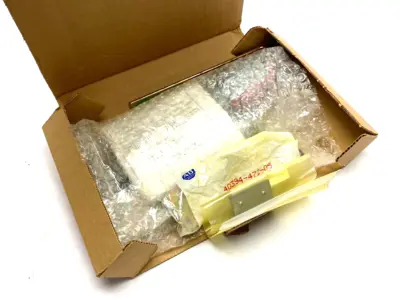 USED ALLEN-BRADLEY SER. A OPERATING DISCONNECT HANDLE METAL GRAY