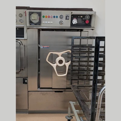 Used 1975 AMSCO (AMERICAN STERILIZER COMPANY) VACAMATIC "A" Autoclaves British Columbia CA | Savona Equipment LTD #1345051