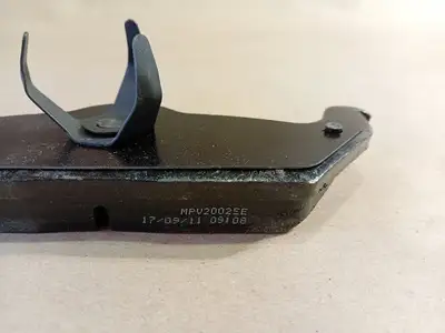NEW FORD 4U2Z-2V200-A