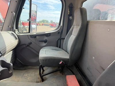 Used 2008 FREIGHTLINER BUSINESS CLASS M2 Tractors & Trailers Minnesota US | Miedema Asset Management Group #1443936