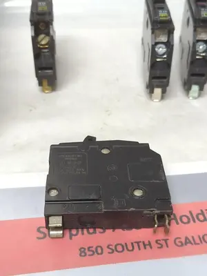Used SQUARE D QO120 Switchgears Ohio US | Surplus Asset Holdings #1185615