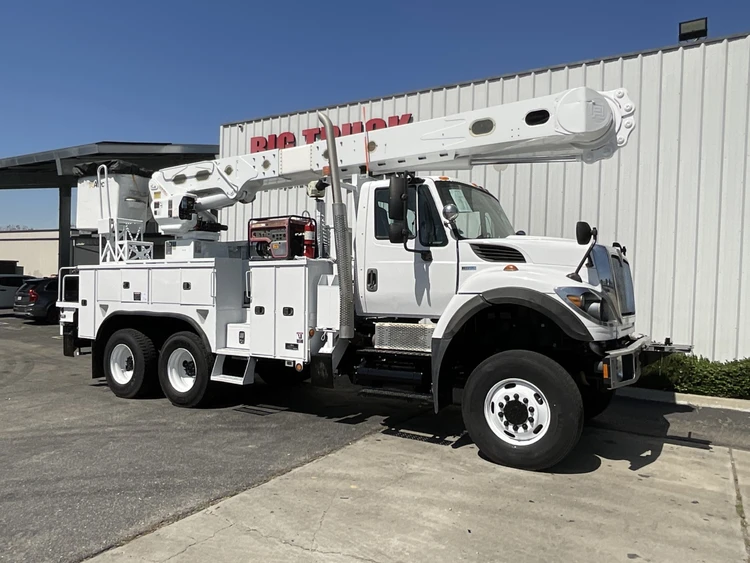 Used 2013 INTERNATIONAL 7500 Bucket (boom) trucks California US | Big Truck & Equipment #1412274
