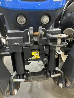 USED 2016 NEW HOLLAND T7.260