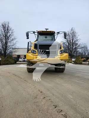 USED 2017 BELL B45E
