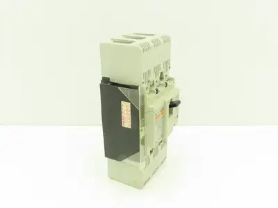 Fuji BW50SAG3P050 3-Pole Auto Circuit Breaker 50A 690V 3Ph Molded Case