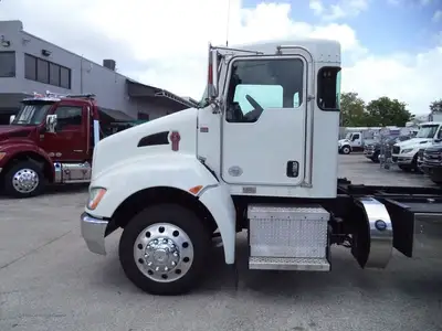 Used 2019 KENWORTH _UNKNOWN_ Tow trucks Florida US | TLC Truck & Equipment #1568943