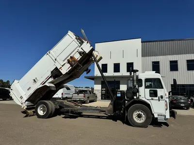 Used 2018 PETERBILT PB520 LABRIE Garbage trucks Minnesota US | Carco Truck & Equipment #1514223