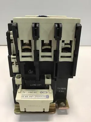USED TELEMECANIQUE LC1-D9511