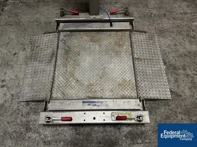 USED Mettler Toledo Mettler Toledo Pallet Scale, 300KG