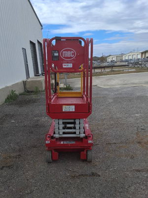 USED 2023 MEC 1330SE