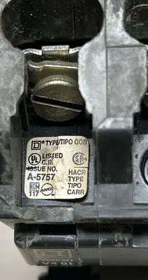 USED SQUARE D QOB220