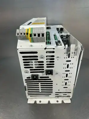 Indramat DKS01.1-W100A-DL08-01-FW DKS DIGITAL SERVO DRIVE (2.5.3)