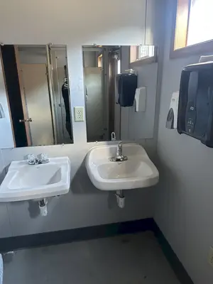 2008 MICHIANA MEN'S & WOMEN'S PORTABLE BATHROOM TRAILER: STOCK #23097