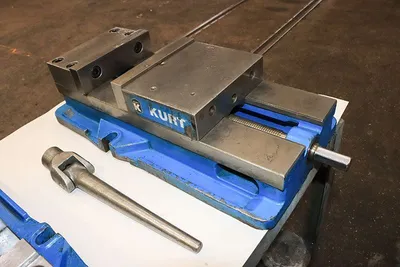 KURT D810 ANGLOCK Vises | Prime Machinery (5)