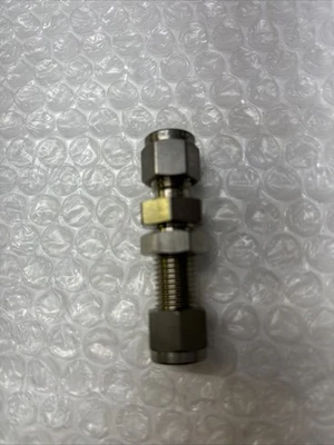 NEW Swagelok 316