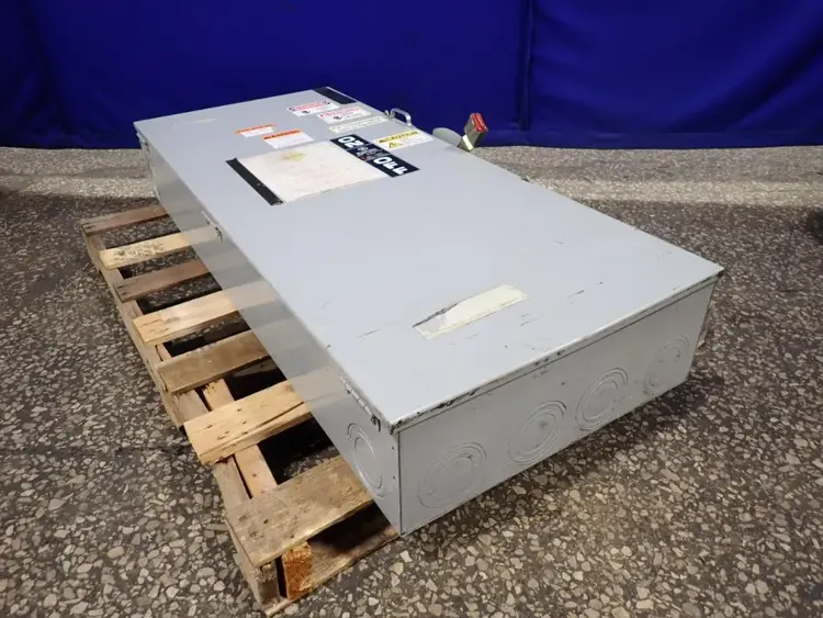 Used GE TH336610 Relays & Switches | HGR 24 #739186