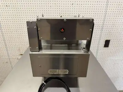 Used Star Used Star 515EF Countertop Electric 15lb Single Pot Fryer 208V Cookers / Coolers / Fryers Illinois US | Falcon Restaurant Supply #1374889