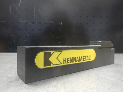 Kennametal 1.25"x1.25" Indexable Turning Tool Holder  A3SSL-2005-26 (LOC1499)