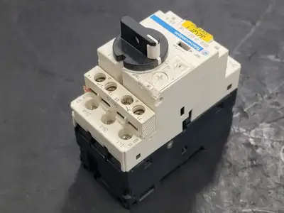 Used TELEMECANIQUE GV2P07 Switchgears British Columbia CA | Lenmark #240860