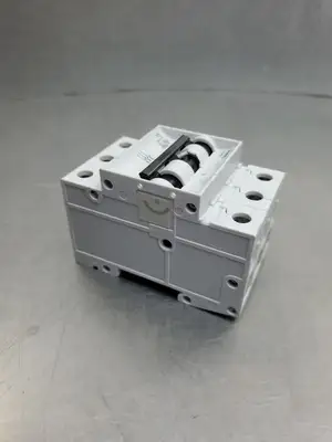 USED Siemens 5SX23 C0.5 Circuit Breaker, 0.5A, 400VAC, 3P
