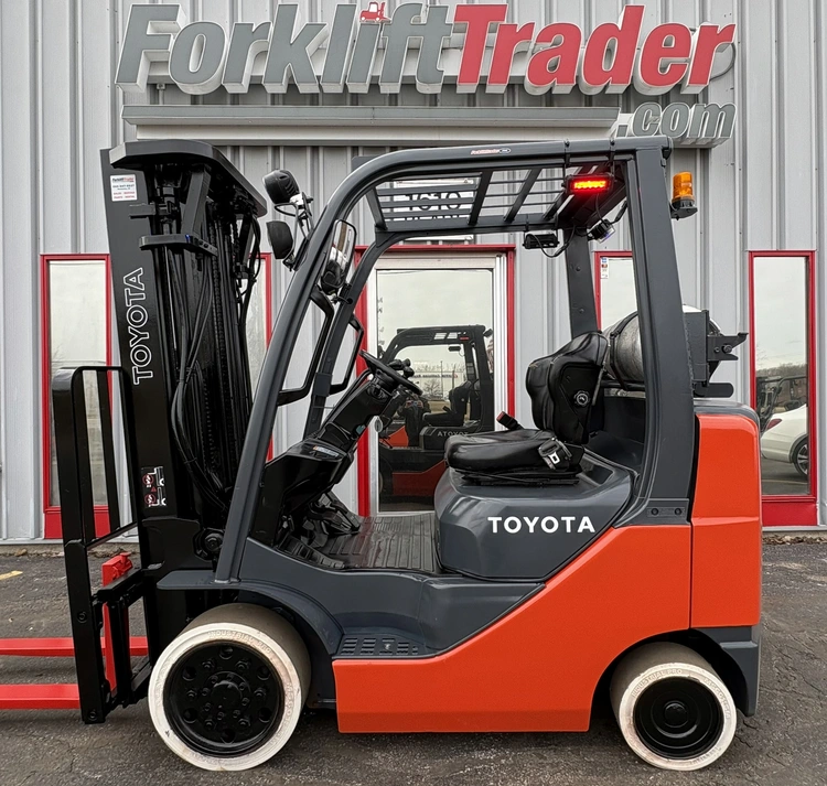 Used 2010 TOYOTA 8FGCU25 Misc Forklifts Wisconsin US | Forklifttrader.com #567090
