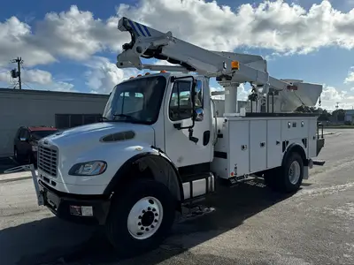 Used 2017 ALTEC AT48M Bucket (boom) trucks Florida US | Truck and Van Outlet #1509161