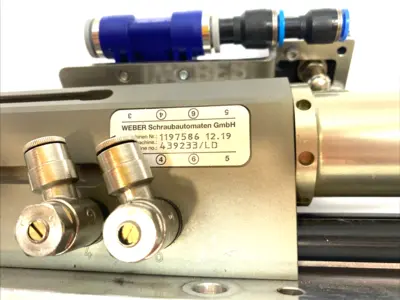 USED WEB­ER AUTO SCREWDRIVER VACUUM SPINDLE