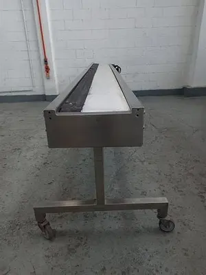 Stainless steel conveyor