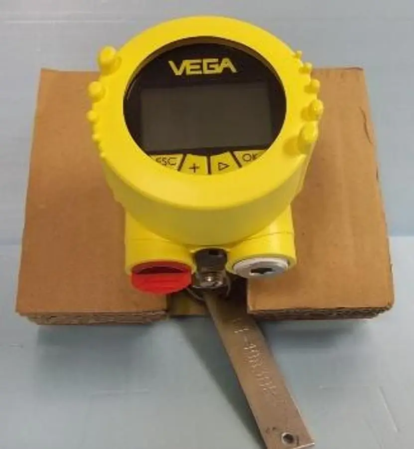 QTY. 1. VEGA VAGA DIS 61 TYPE: DIS61. INDICATOR FO...