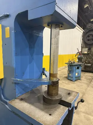 25 TON HANNIFIN C-FRAME HYDRAULIC PRESS: YOBRO #24741