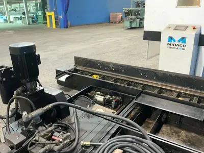 Used 2006 HURCO VMX50//50T Vertical Machining Centers Ohio US | HGR 24 #1343723